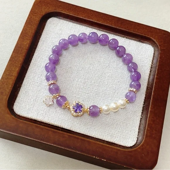 🖤 Handmade bracelet - Picture 1 of 4